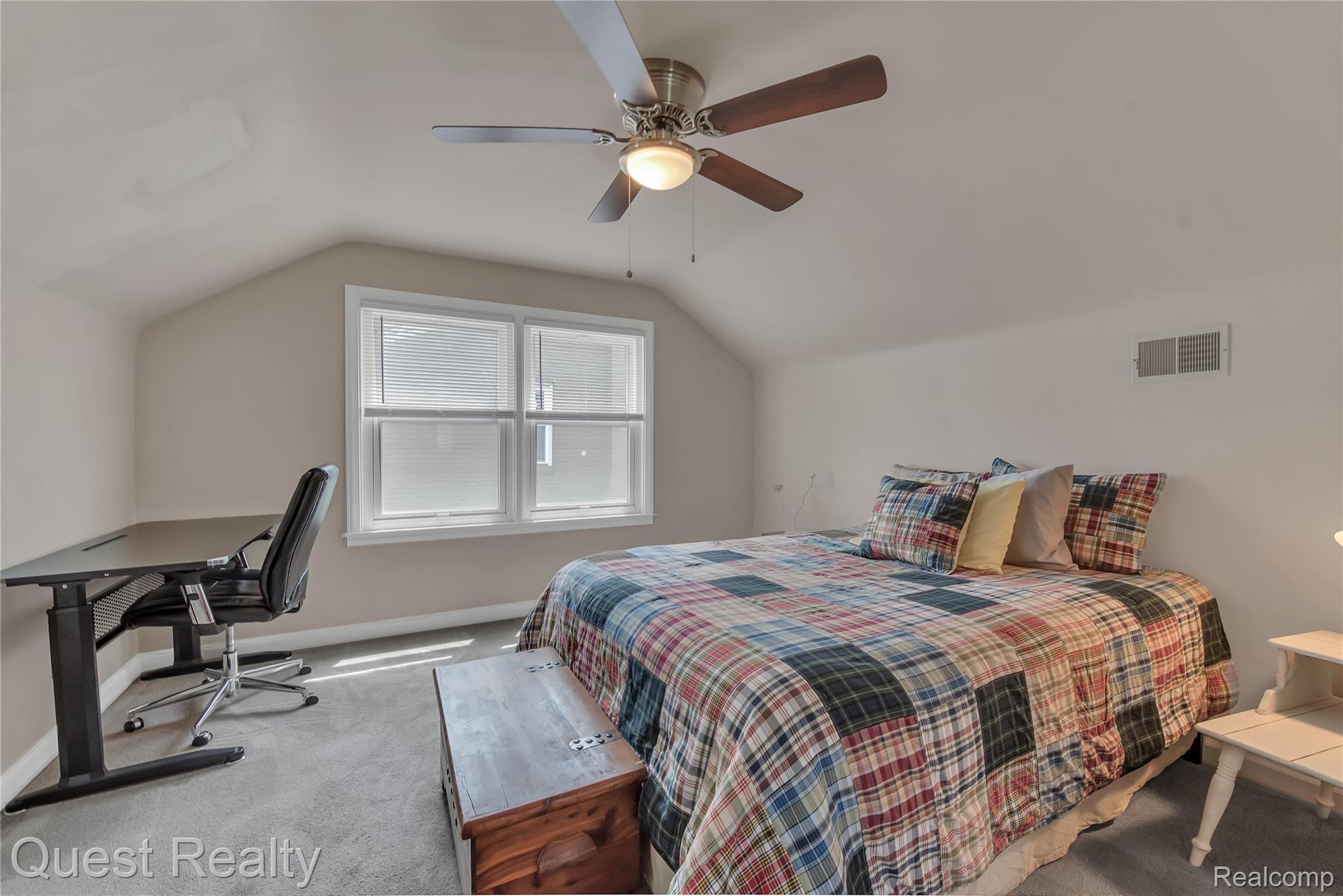 1268 Hampton Road Grosse Pointe, MI 48236 - Photo 28 of 45 1268 Hampton - HD Drone Photography-22.jpg
