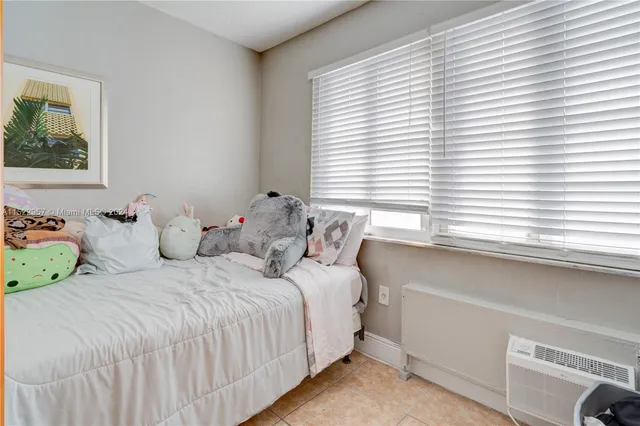 a view of a workspace with furniture