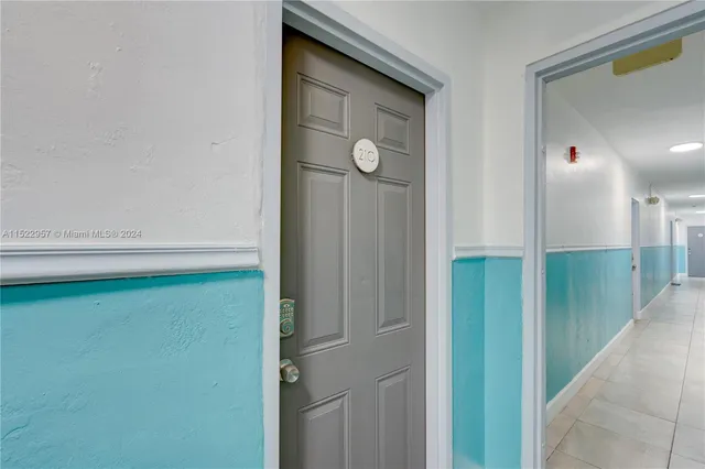 $6,800,000 | 7451 Harding Avenue, Miami Beach, FL 33141