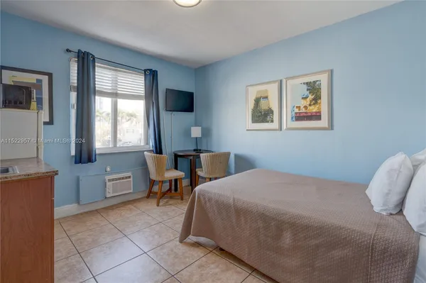 $6,800,000 | 7451 Harding Avenue, Miami Beach, FL 33141