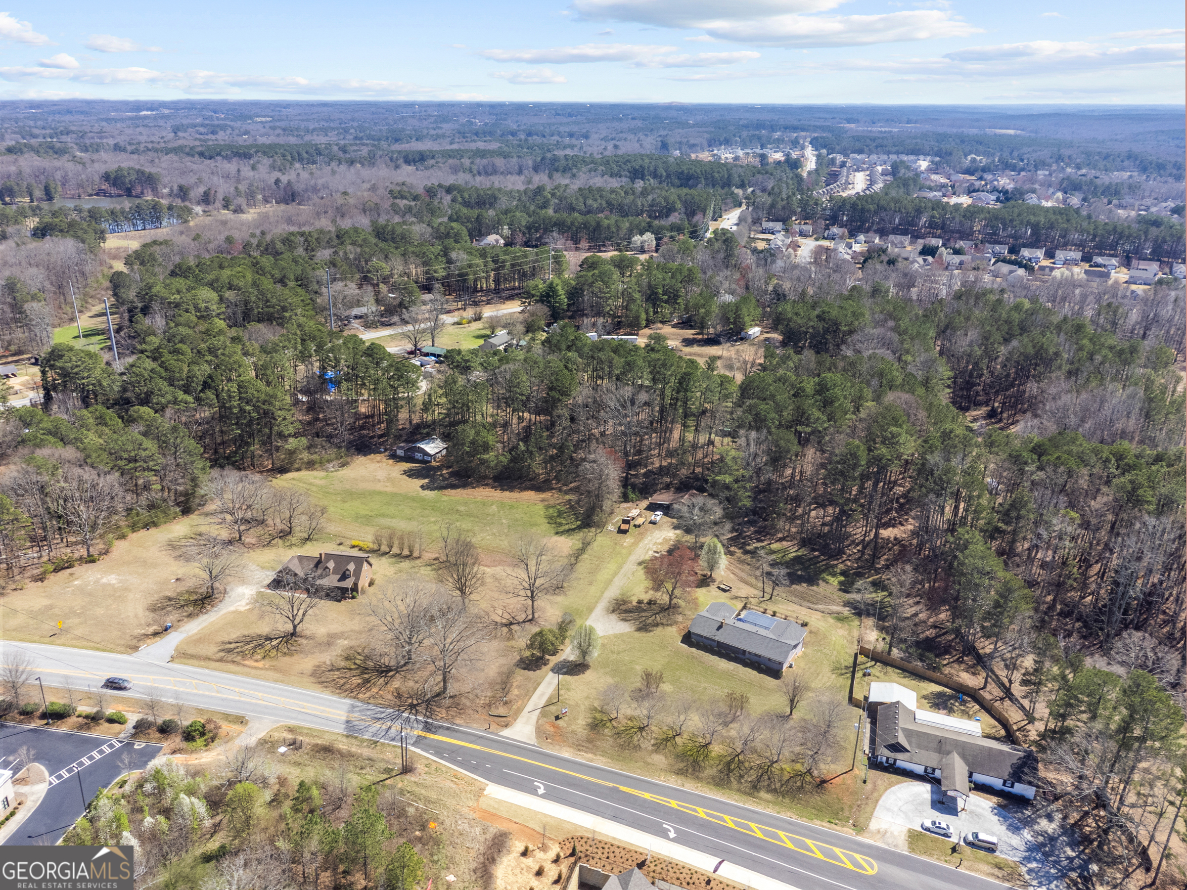 3436 Fence Road Northeast Auburn, GA 30011 - Photo 3 of 20