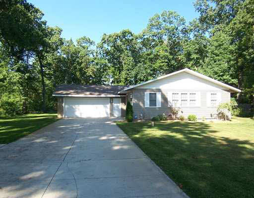 55395 Ash Road Osceola, IN 46561 - Photo 1 of 20 Gallery Image 1