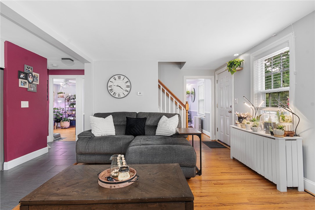 23 Delway Road Cranston, RI 02910 - Photo 13 of 50 Gallery Image 13