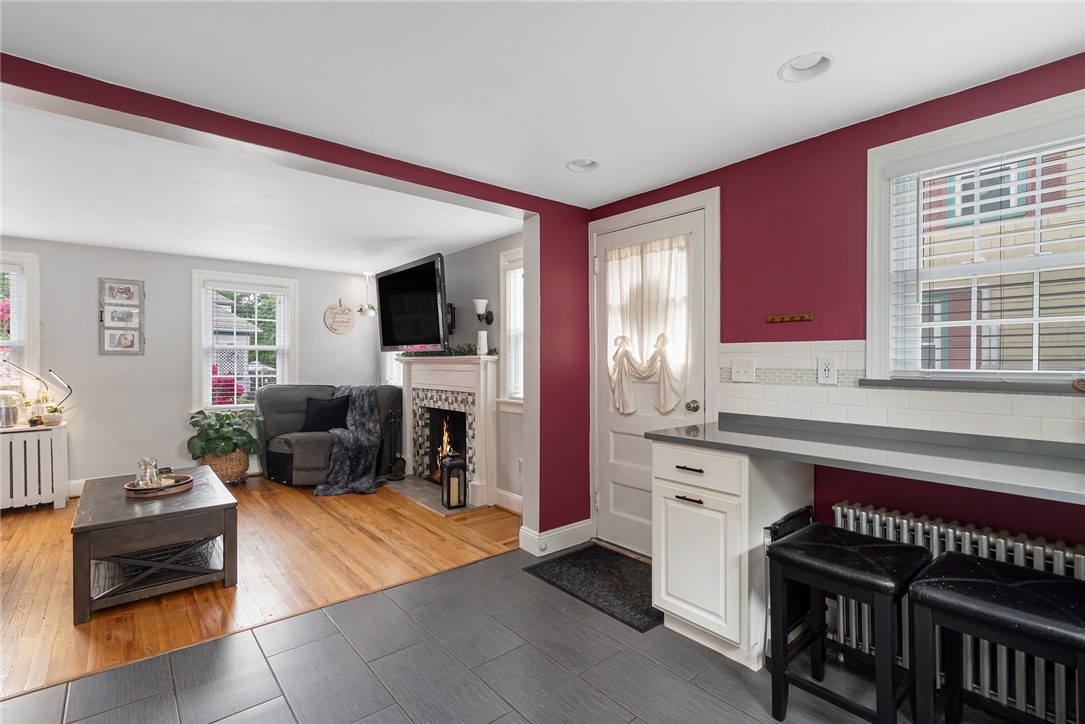 23 Delway Road Cranston, RI 02910 - Photo 23 of 50 Gallery Image 23