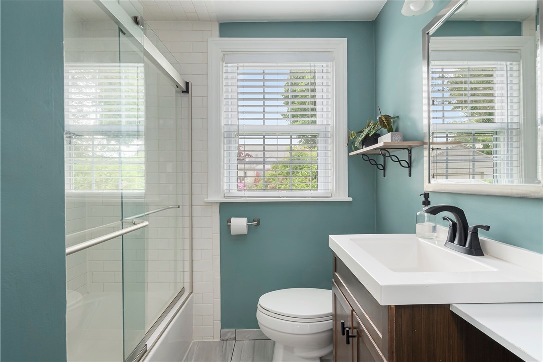 23 Delway Road Cranston, RI 02910 - Photo 24 of 50 Gallery Image 24