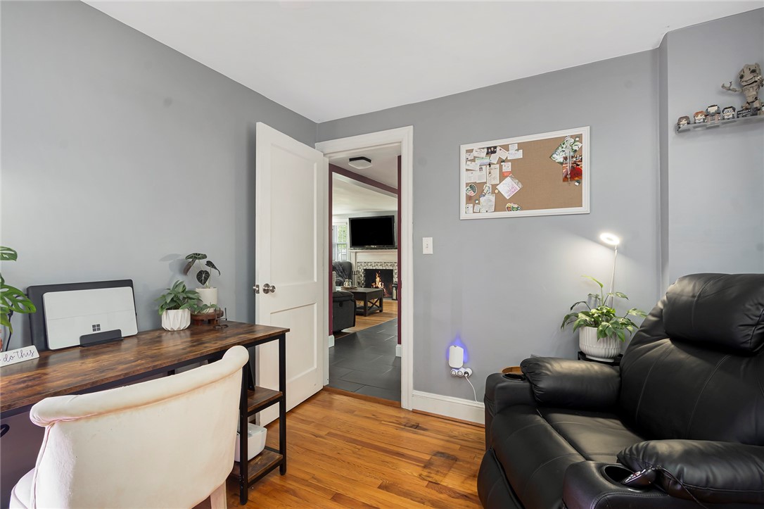 23 Delway Road Cranston, RI 02910 - Photo 28 of 50 Gallery Image 28
