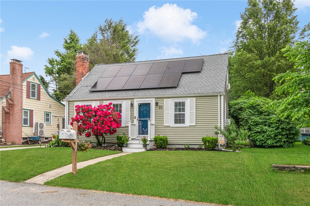 23 Delway Road Cranston, RI 02910 - Photo 4 of 50 Gallery Image 4