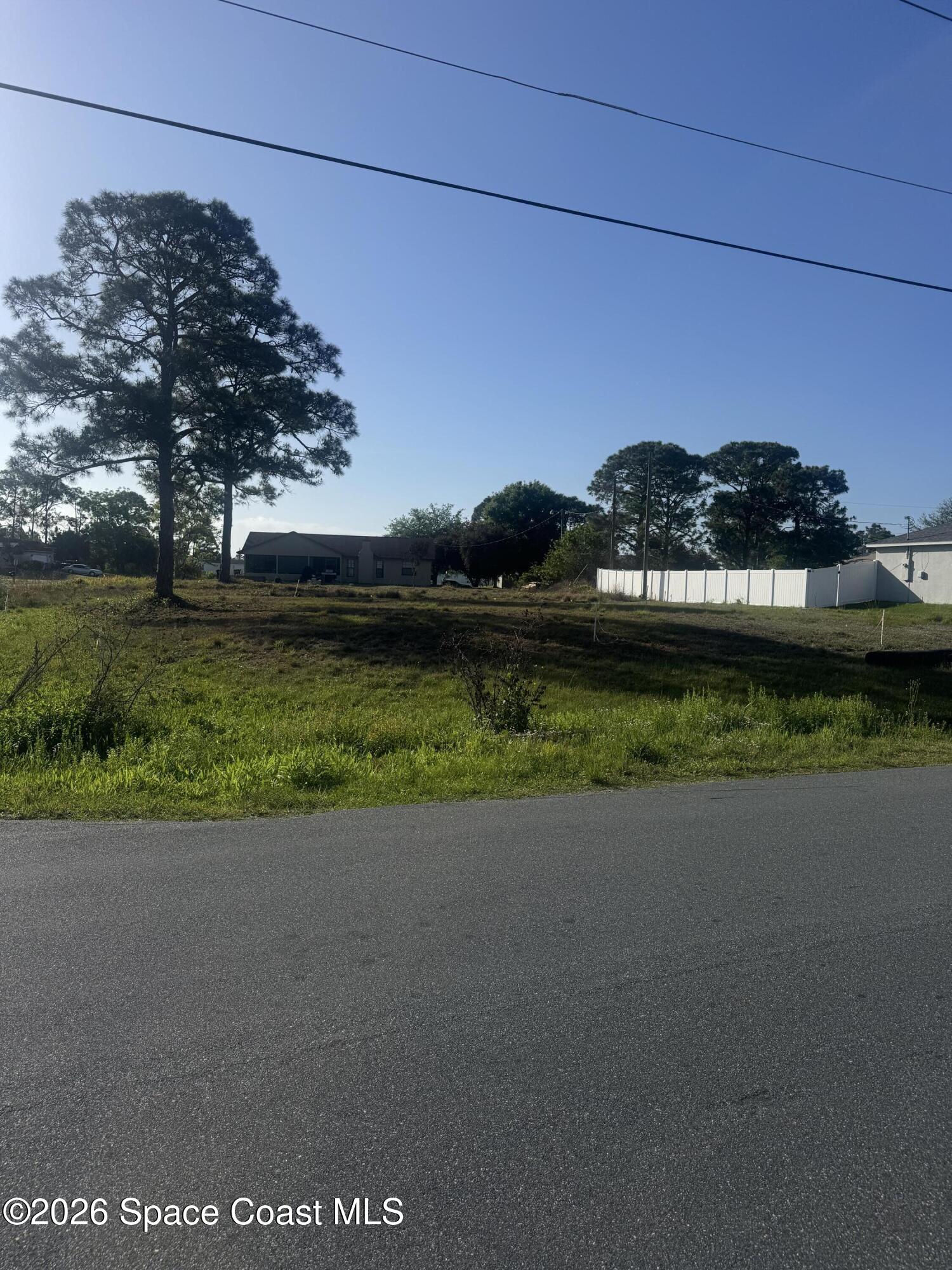 2901 Toulon Road Southeast Palm Bay, FL 32909 - Photo 2 of 6 IMG_4811