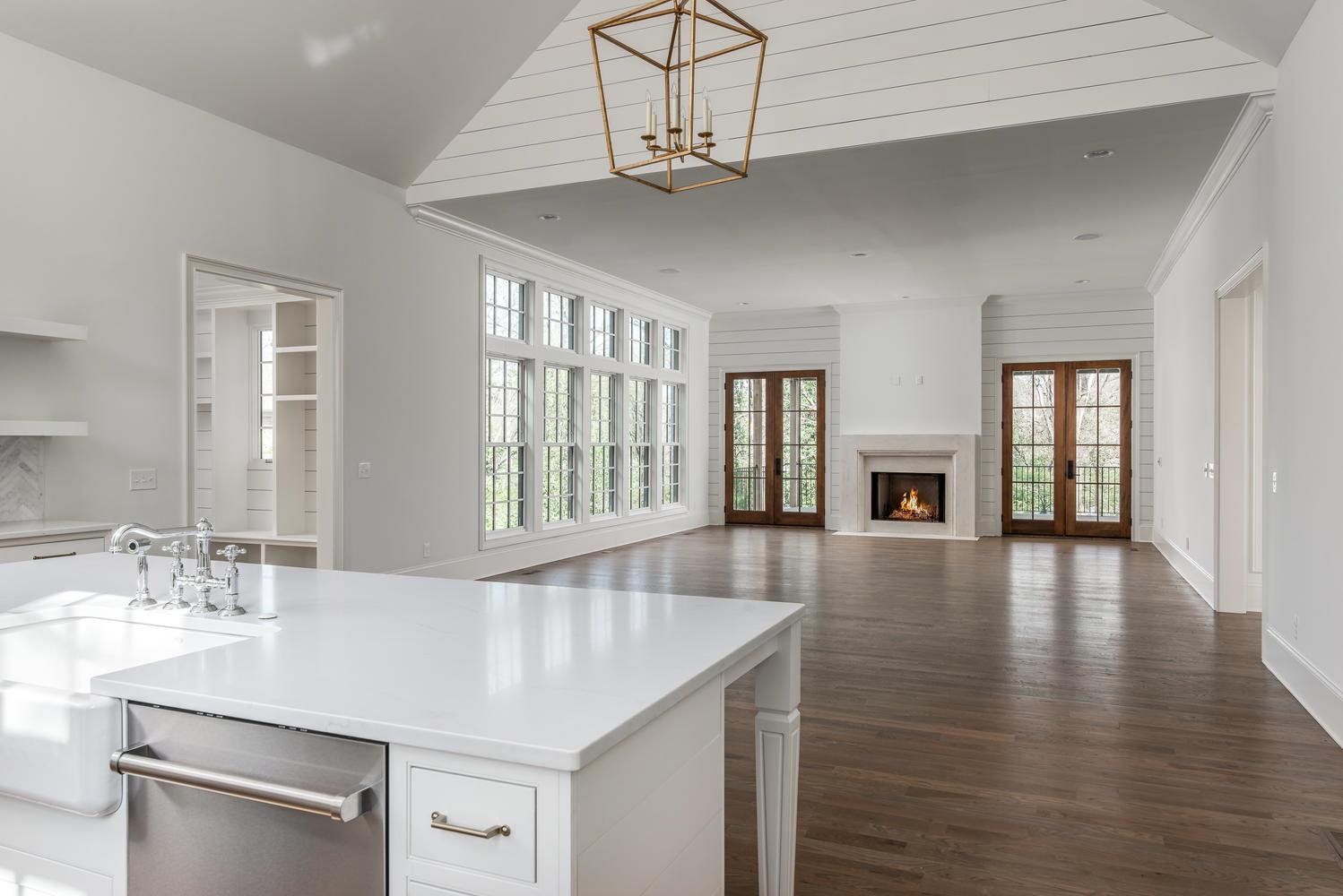 3602 Hobbs Road Nashville, TN 37215 - Photo 8 of 19 Gallery Image 8