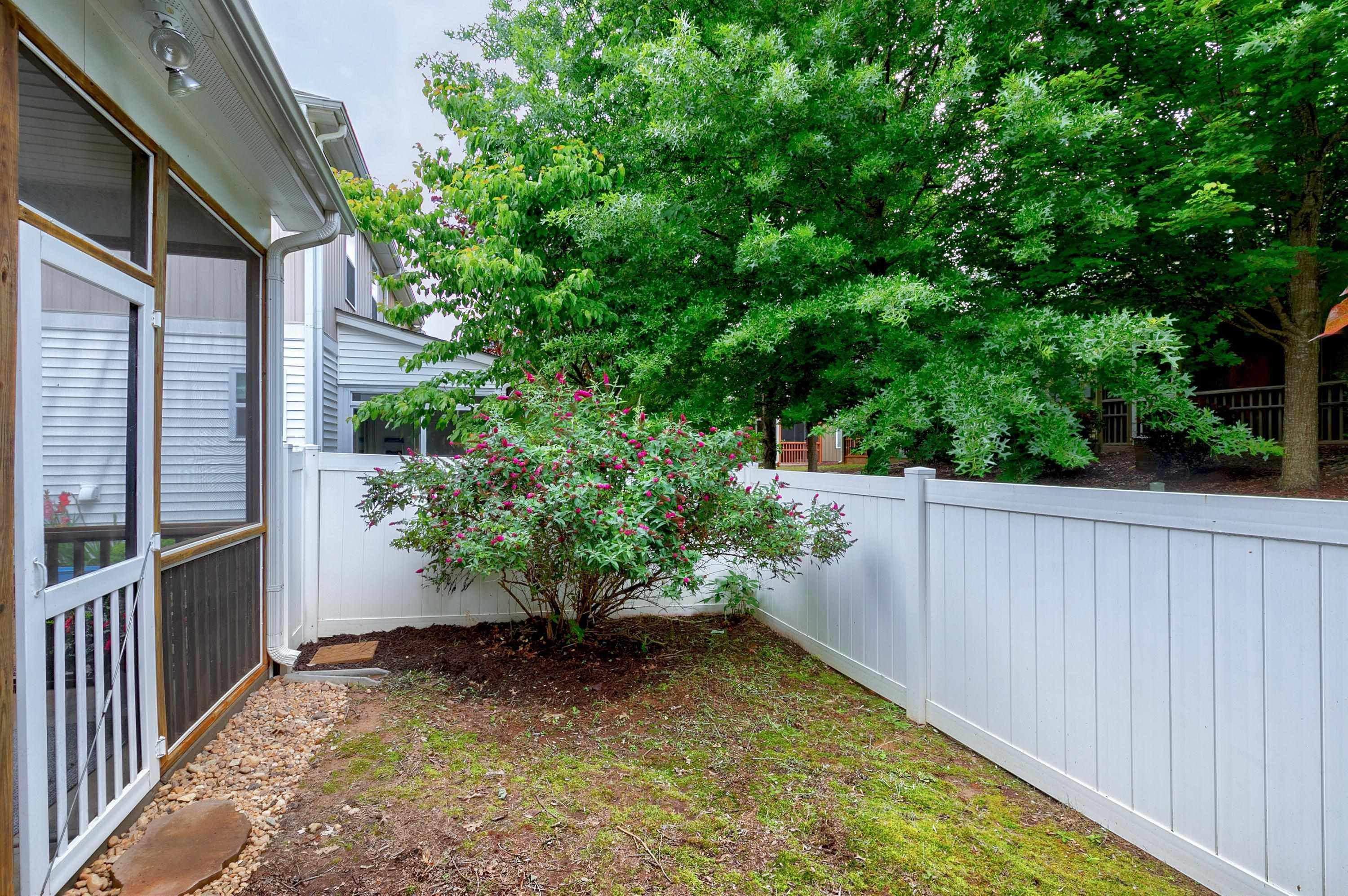 1262 Silver Beach Way Raleigh, NC 27606 - Photo 34 of 39 Photo 37