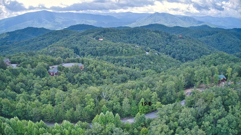 19 Stackstone Road Sevierville, TN 37862 - Photo 4 of 27 Gallery Image 4