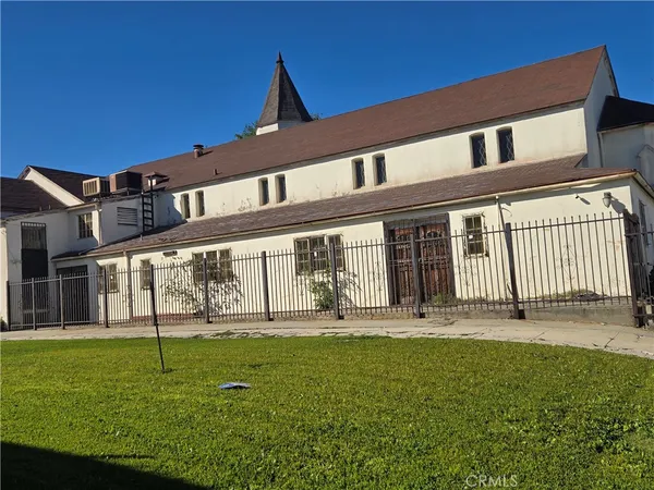 $650,000 | 7411 Normandie Avenue, Los Angeles, CA 90047