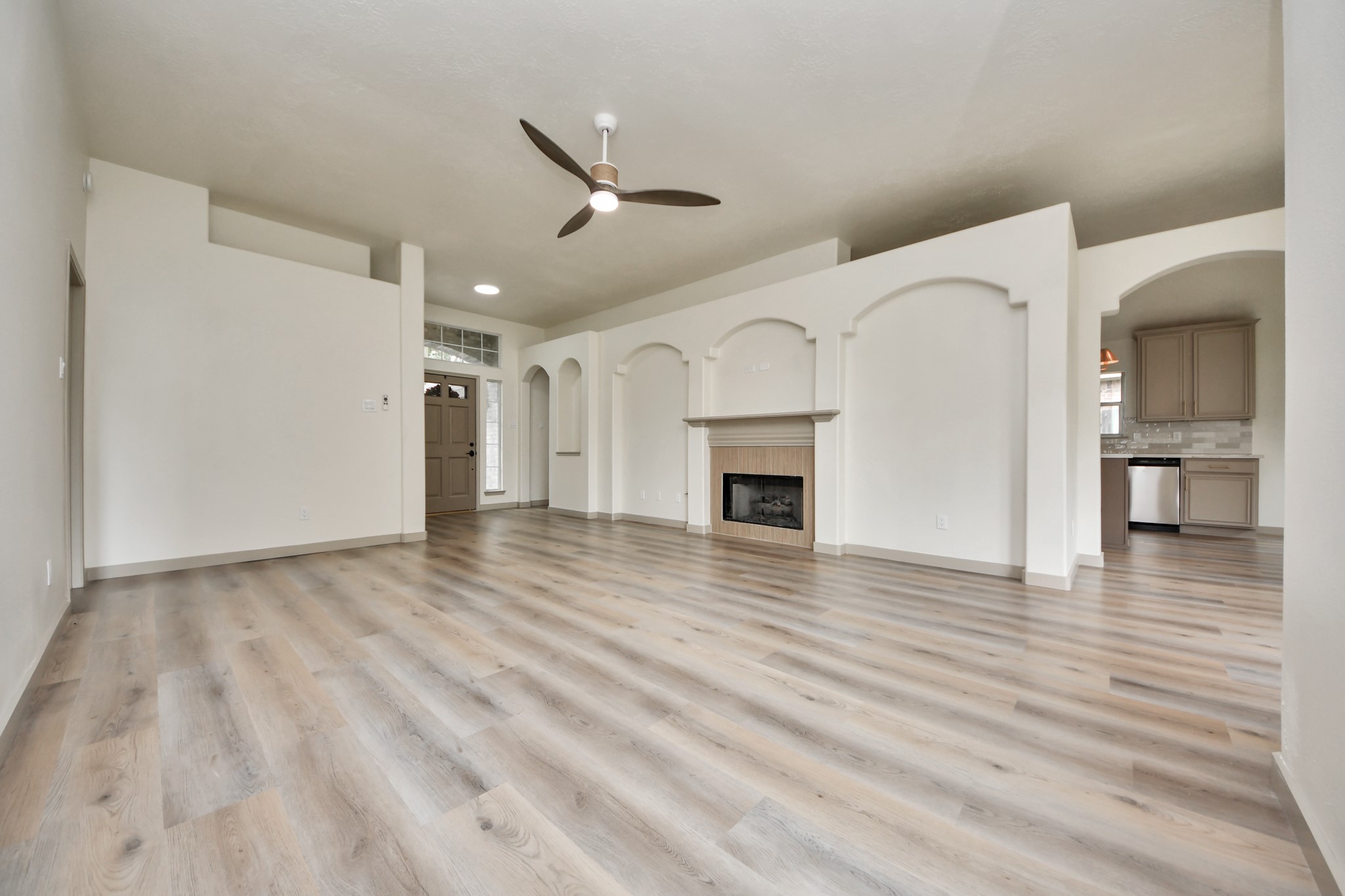 14423 Gadwall Court Houston, TX 77044 - Photo 18 of 42 a view of livingroom and hardwood floor