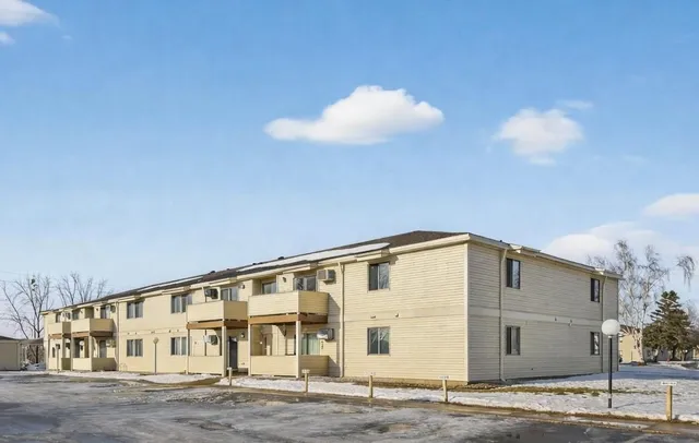 $125,000 | 2114 Valleyhigh Drive Northwest, Unit B104, Rochester, MN 55901