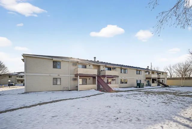 $125,000 | 2114 Valleyhigh Drive Northwest, Unit B104, Rochester, MN 55901
