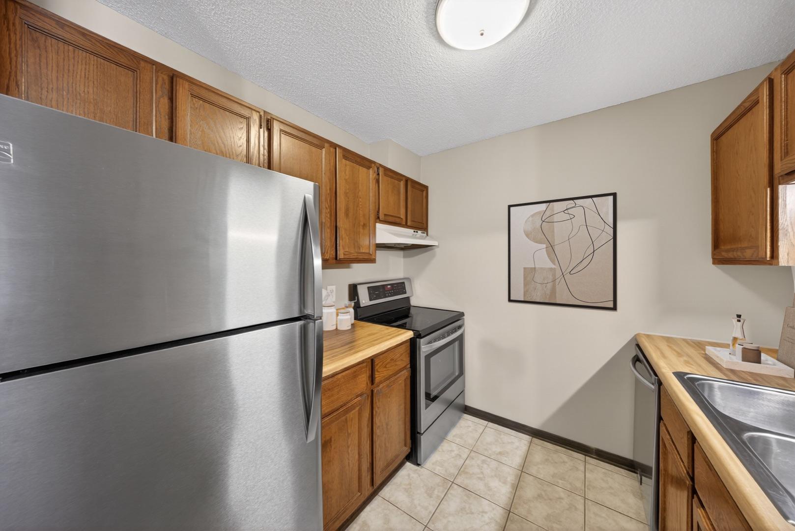 2114 Valleyhigh Drive Northwest, Unit B104 Rochester, MN 55901 - Photo 6 of 19