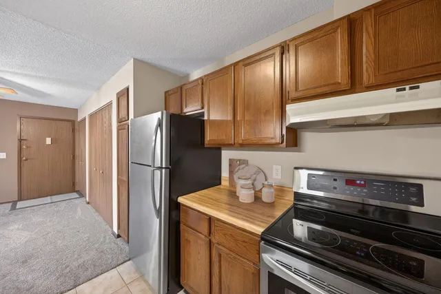 $125,000 | 2114 Valleyhigh Drive Northwest, Unit B104, Rochester, MN 55901