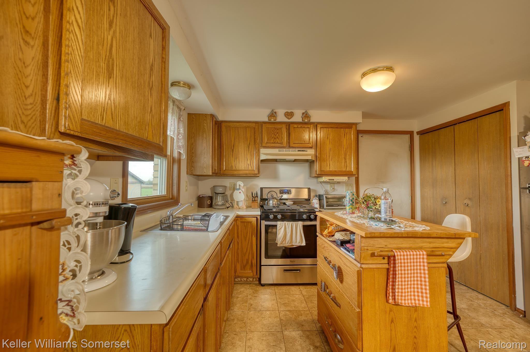24100 Pratt Road Armada, MI 48005 - Photo 19 of 31 DSC09880_10.jpg