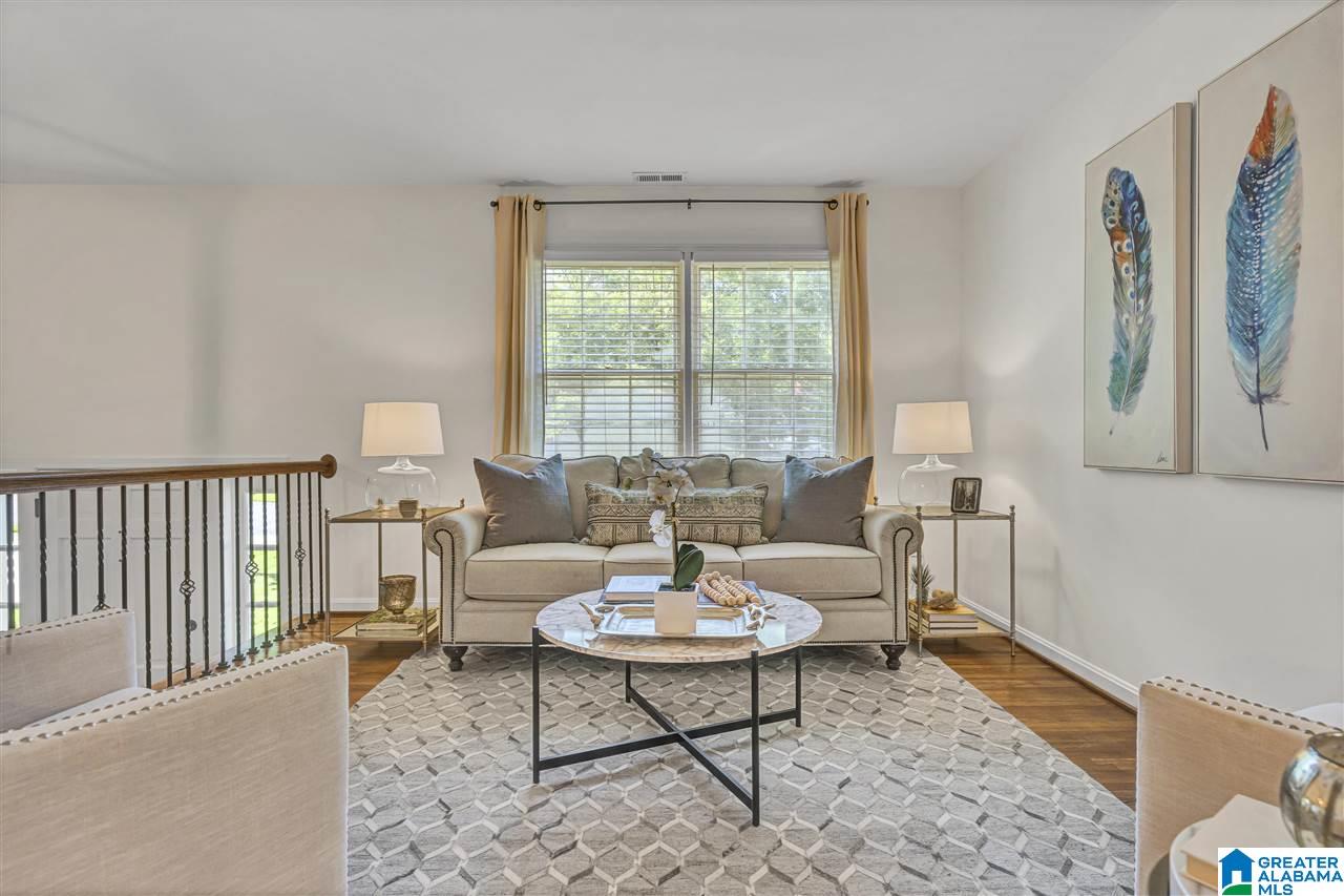 116 Venetian Way Birmingham, AL 35209 - Photo 5 of 47