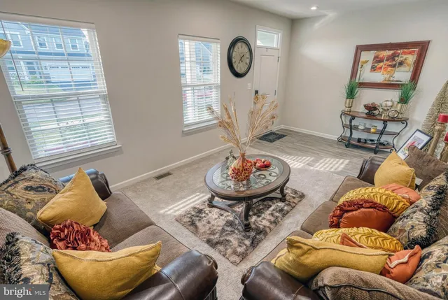 $479,900 | 207 Chadsworth Way, York, PA 17402