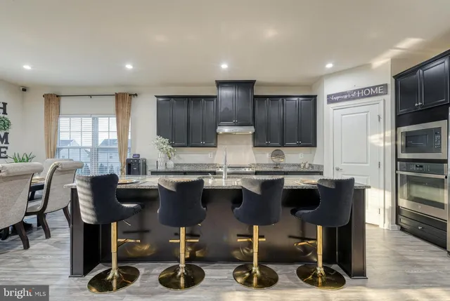 $479,900 | 207 Chadsworth Way, York, PA 17402