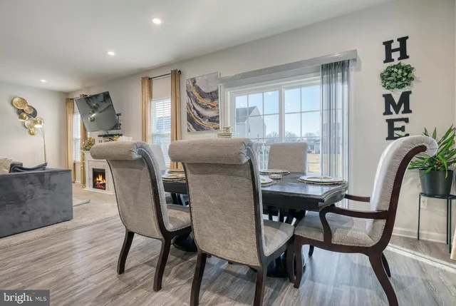 $479,900 | 207 Chadsworth Way, York, PA 17402