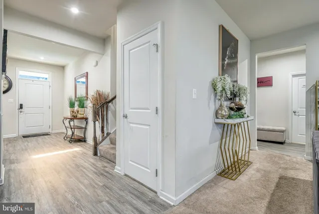 $479,900 | 207 Chadsworth Way, York, PA 17402