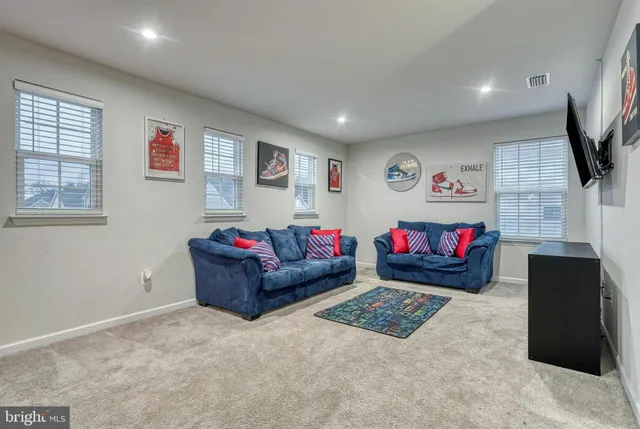 $479,900 | 207 Chadsworth Way, York, PA 17402