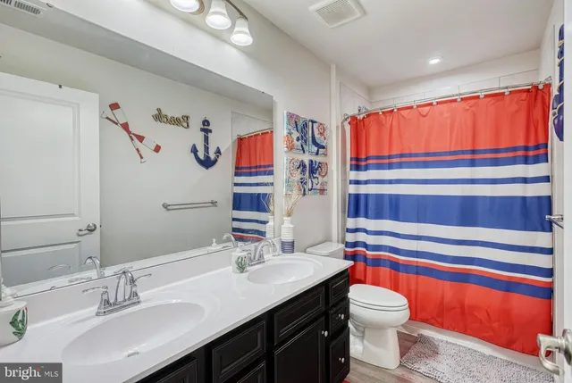 $479,900 | 207 Chadsworth Way, York, PA 17402