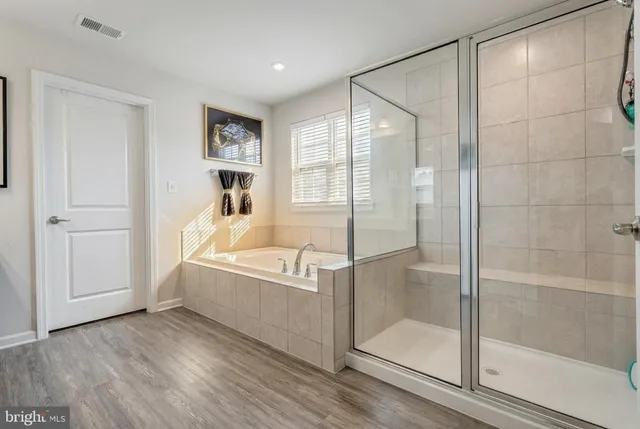 $479,900 | 207 Chadsworth Way, York, PA 17402