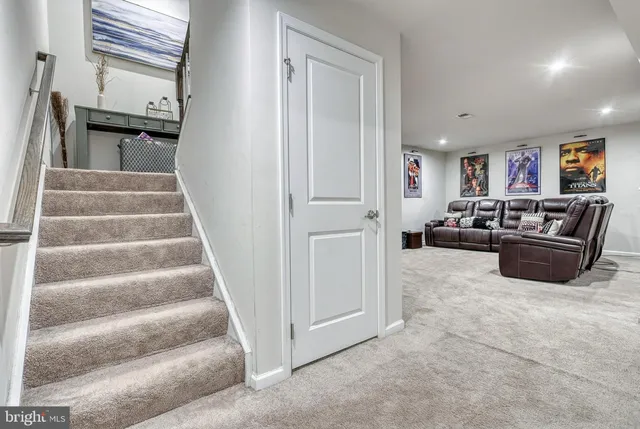 $479,900 | 207 Chadsworth Way, York, PA 17402