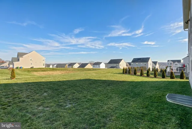 $479,900 | 207 Chadsworth Way, York, PA 17402