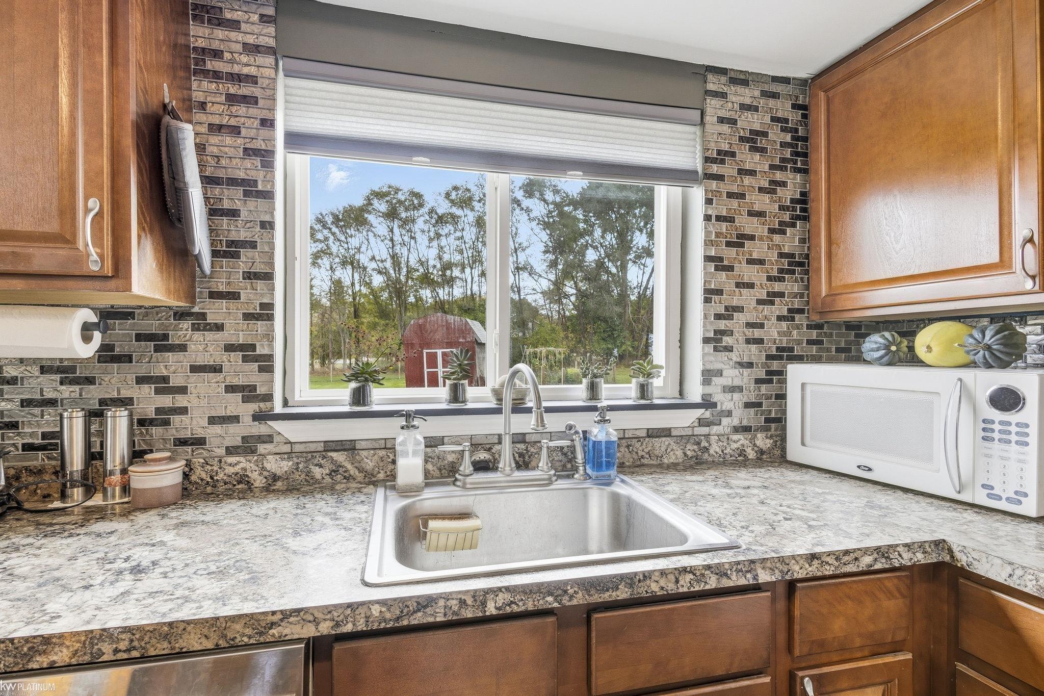 59770 Bates Road New Haven, MI 48048 - Photo 15 of 46 50191256-e9cb6988-8090-49d2-8101-5a75500387bf.JPG