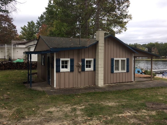 1817 Arbor Road Lake, MI 48632 - Photo 21 of 24 1839172-20.JPG