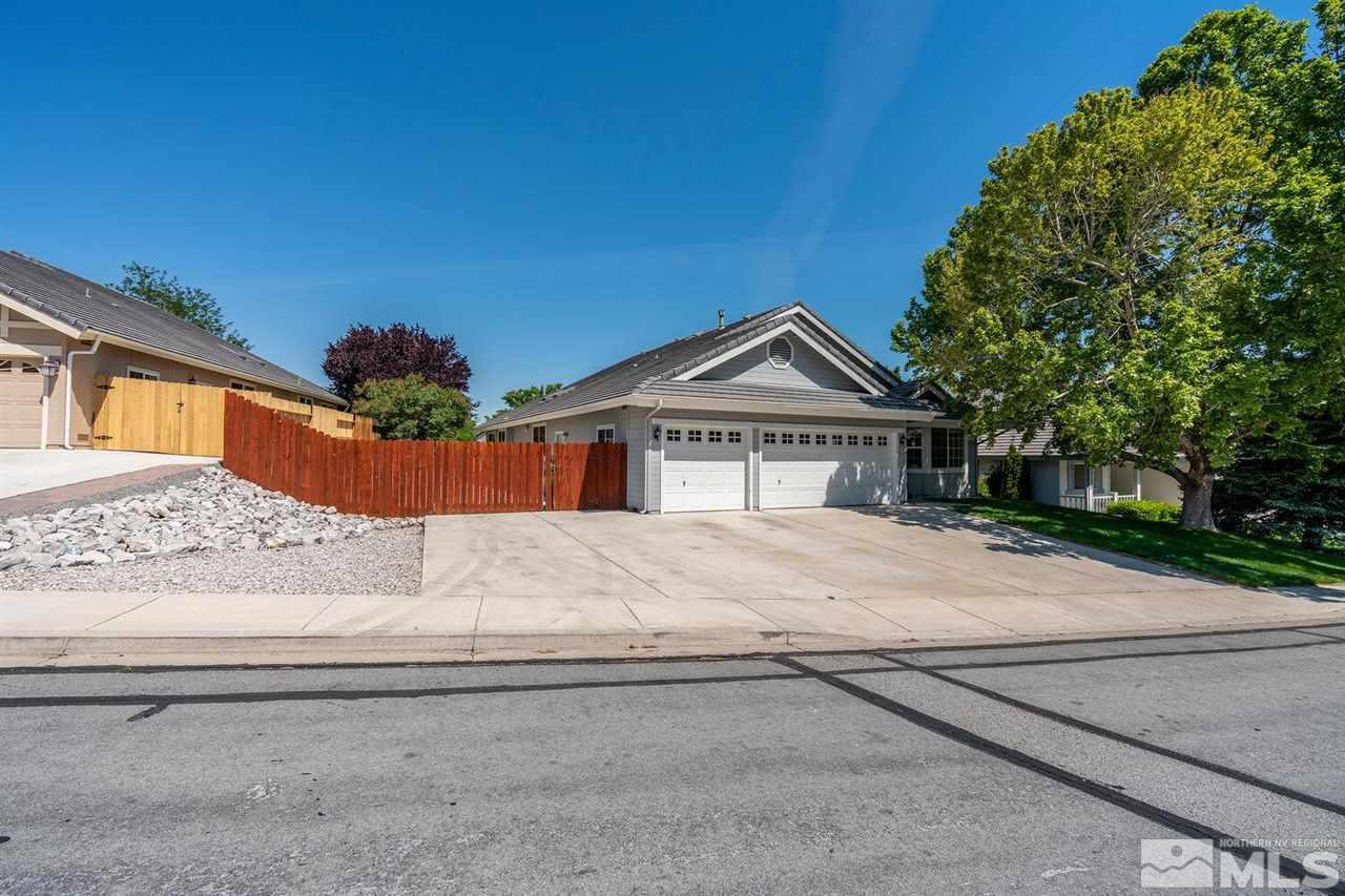 4567 Goodwin Road Sparks, NV 89436 - Photo 3 of 28 Photo 3