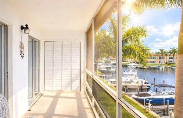 $309,900 | 2600 South Kanner Highway, Unit V12, Stuart, FL 34994