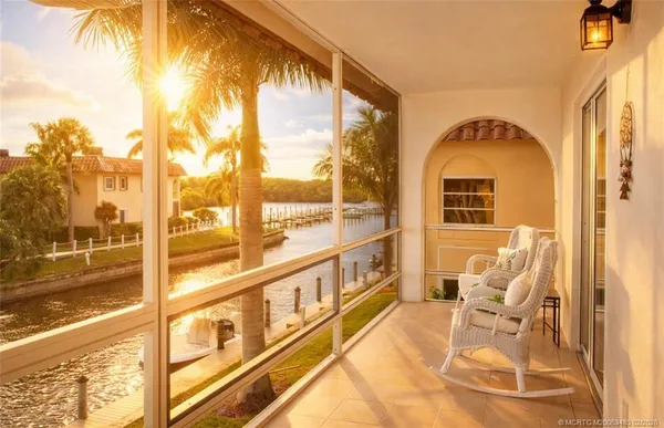 $309,900 | 2600 South Kanner Highway, Unit V12, Stuart, FL 34994