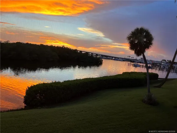 $309,900 | 2600 South Kanner Highway, Unit V12, Stuart, FL 34994