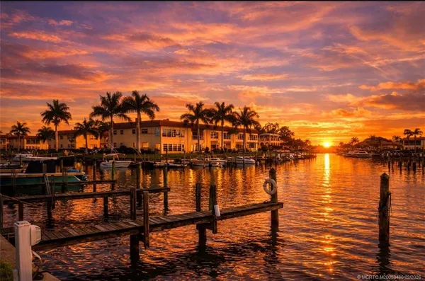 $309,900 | 2600 South Kanner Highway, Unit V12, Stuart, FL 34994