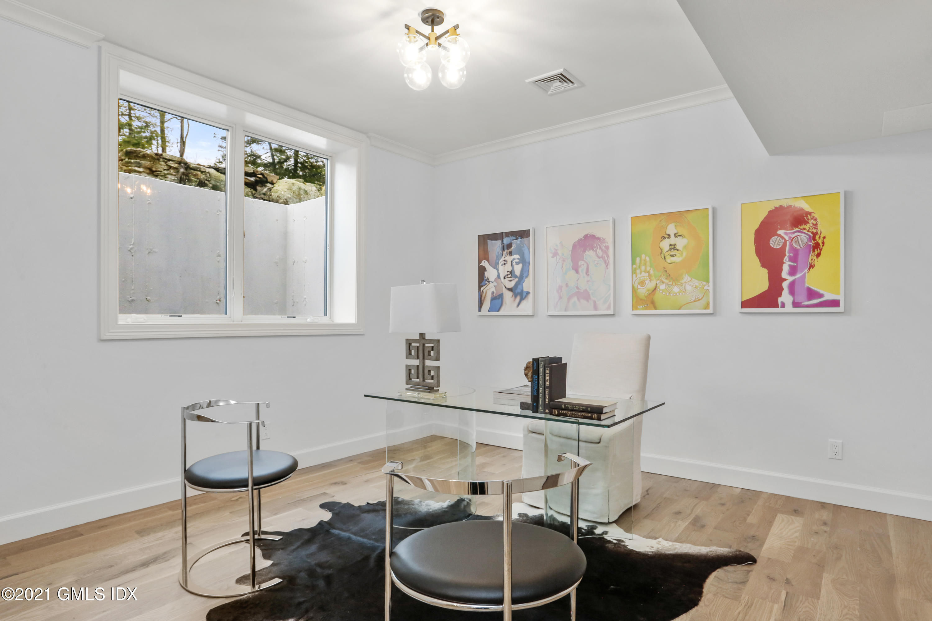 12 Cottontail Road Cos Cob, CT 06807 - Photo 22 of 35 a bathroom with a toilet a sink and a mirror