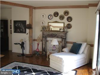 37 Winged Foot Drive Reading, PA 19607 - Photo 3 of 12 Living Room