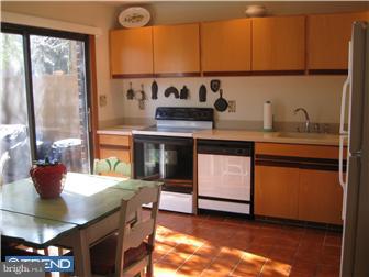 37 Winged Foot Drive Reading, PA 19607 - Photo 6 of 12 Kitchen