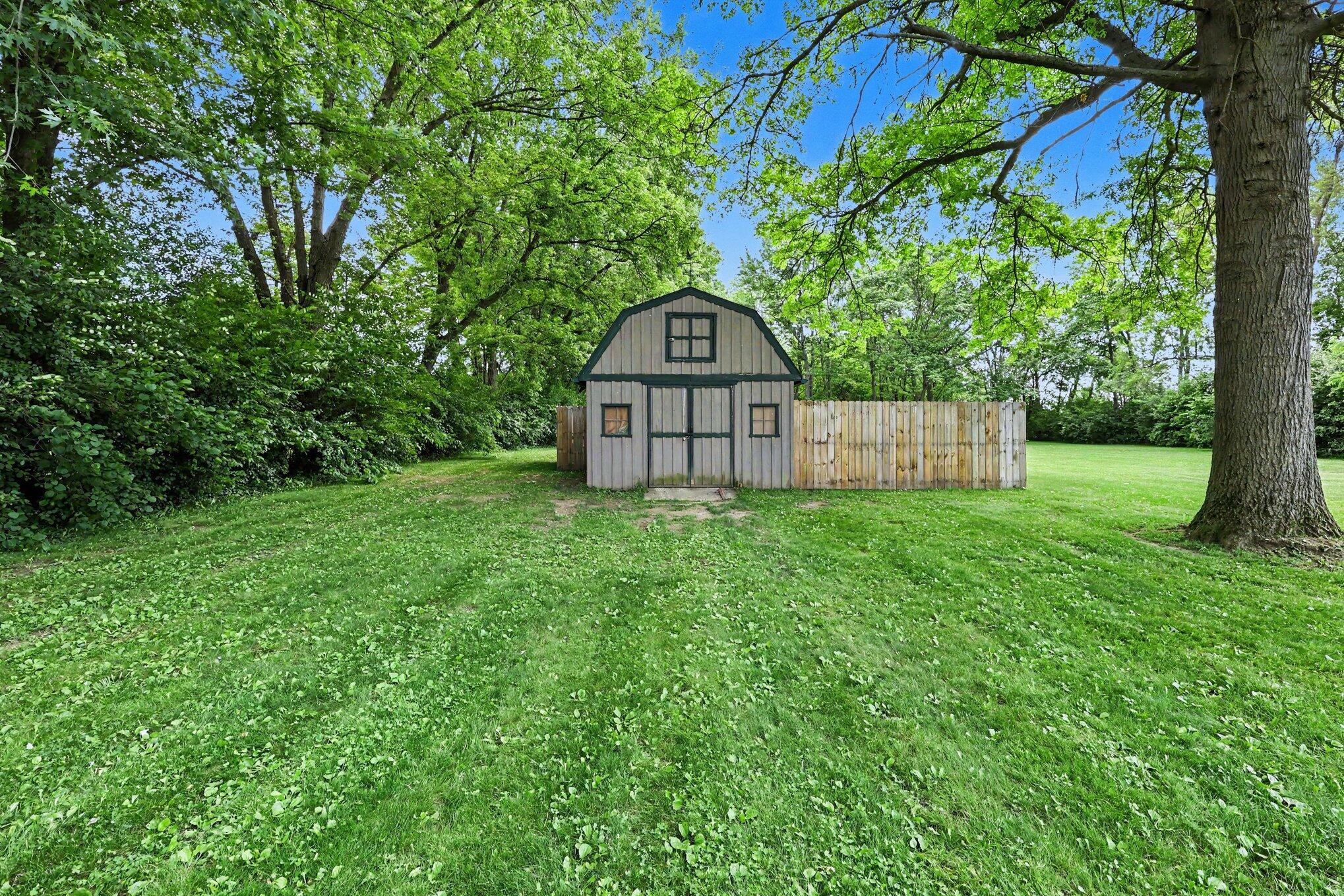 1145 West Bemis Road Saline, MI 48176 - Photo 8 of 62 045_file_2752