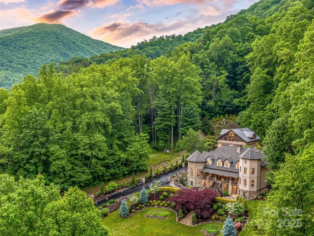 $2,495,000 | 202 Emerald Lane, Maggie Valley, NC 28751