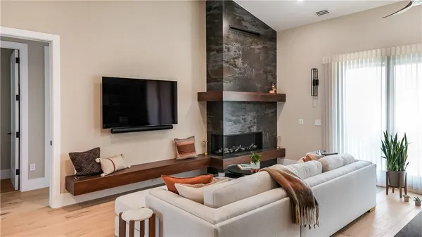 $1,078,000 | 324 Charles Herrmann Way, Unit 325, Penn Yan, NY 14527