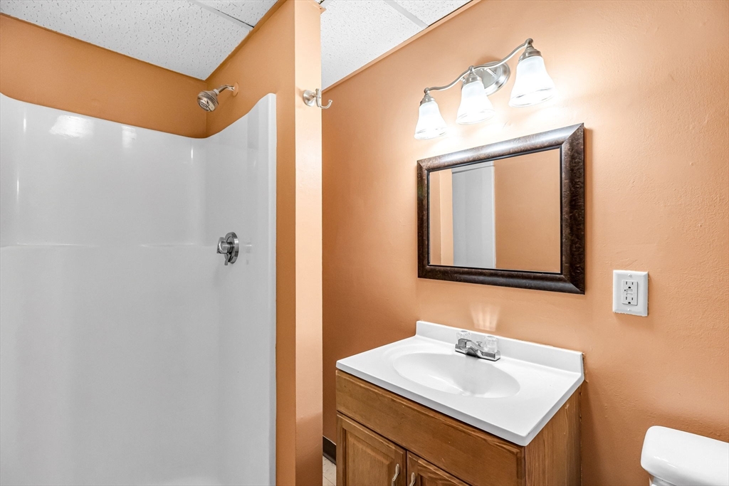 269 Morton Street Springfield, MA 01119 - Photo 39 of 40 Gallery Image 39