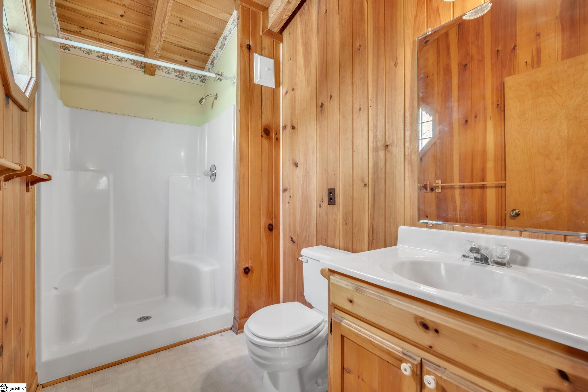 302 Doe Run Pickens, SC 29671 - Photo 23 of 34 Gallery Image 23