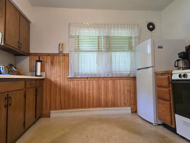 $148,000 | 228 West Division Street, Wautoma, WI 54982