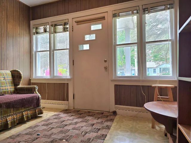 $148,000 | 228 West Division Street, Wautoma, WI 54982