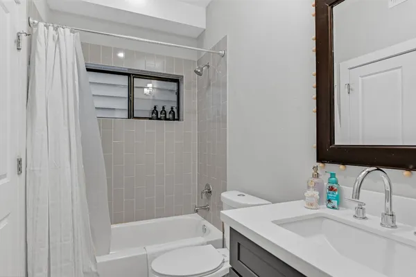 $3,000 | 211 Milby Street, Houston, TX 77003